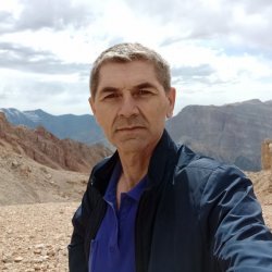 Амир
